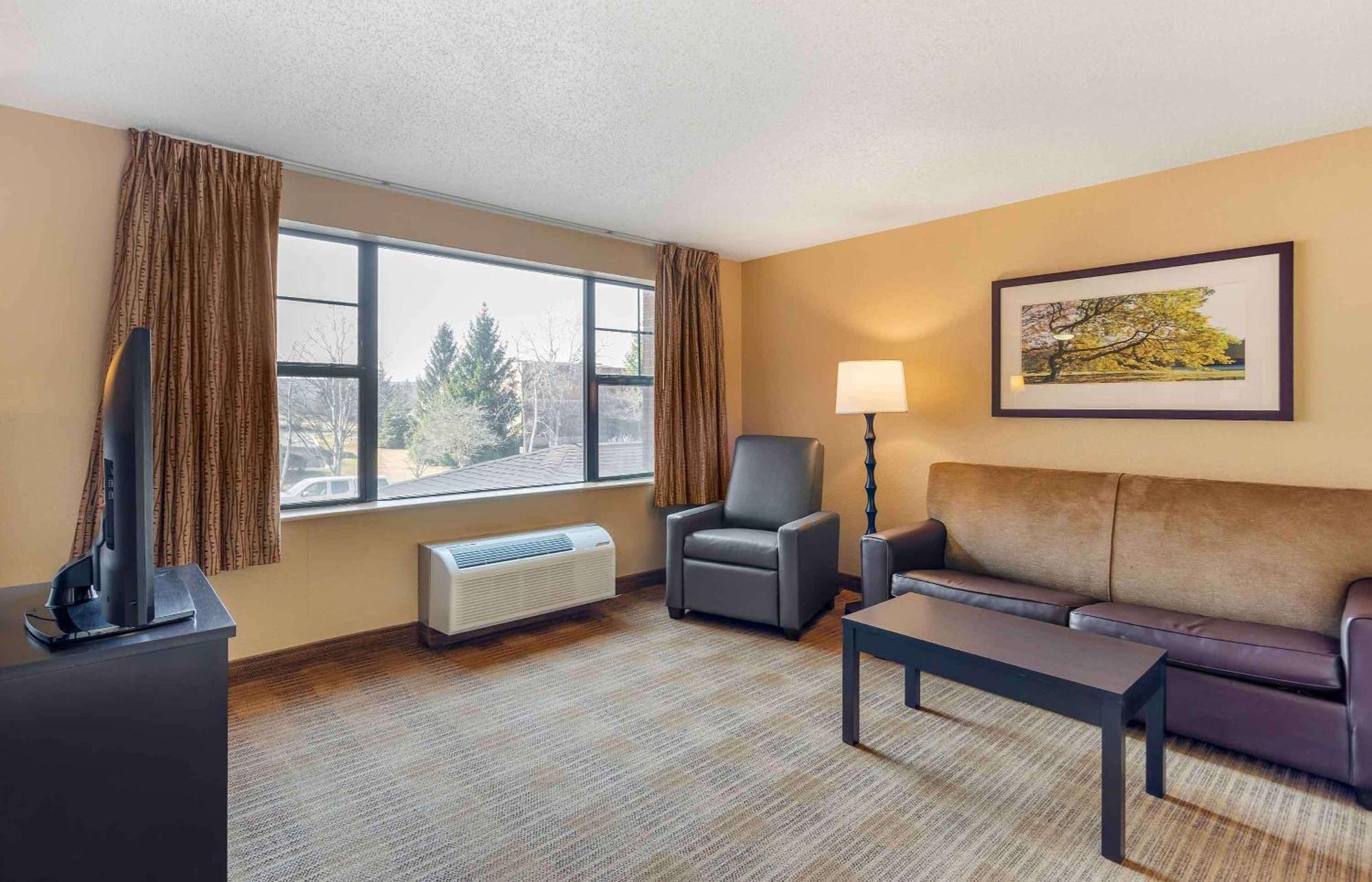 Extended Stay America Suites - Chicago - Vernon Hills - Lake Forest Esterno foto