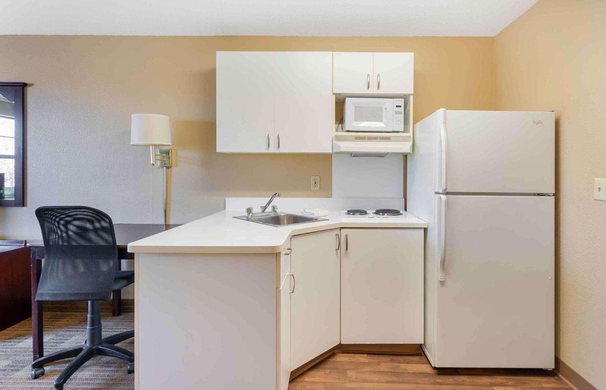 Extended Stay America Suites - Chicago - Vernon Hills - Lake Forest Esterno foto